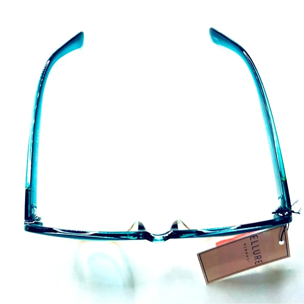 Contemporary Blue and Green Gradient Sunglasses